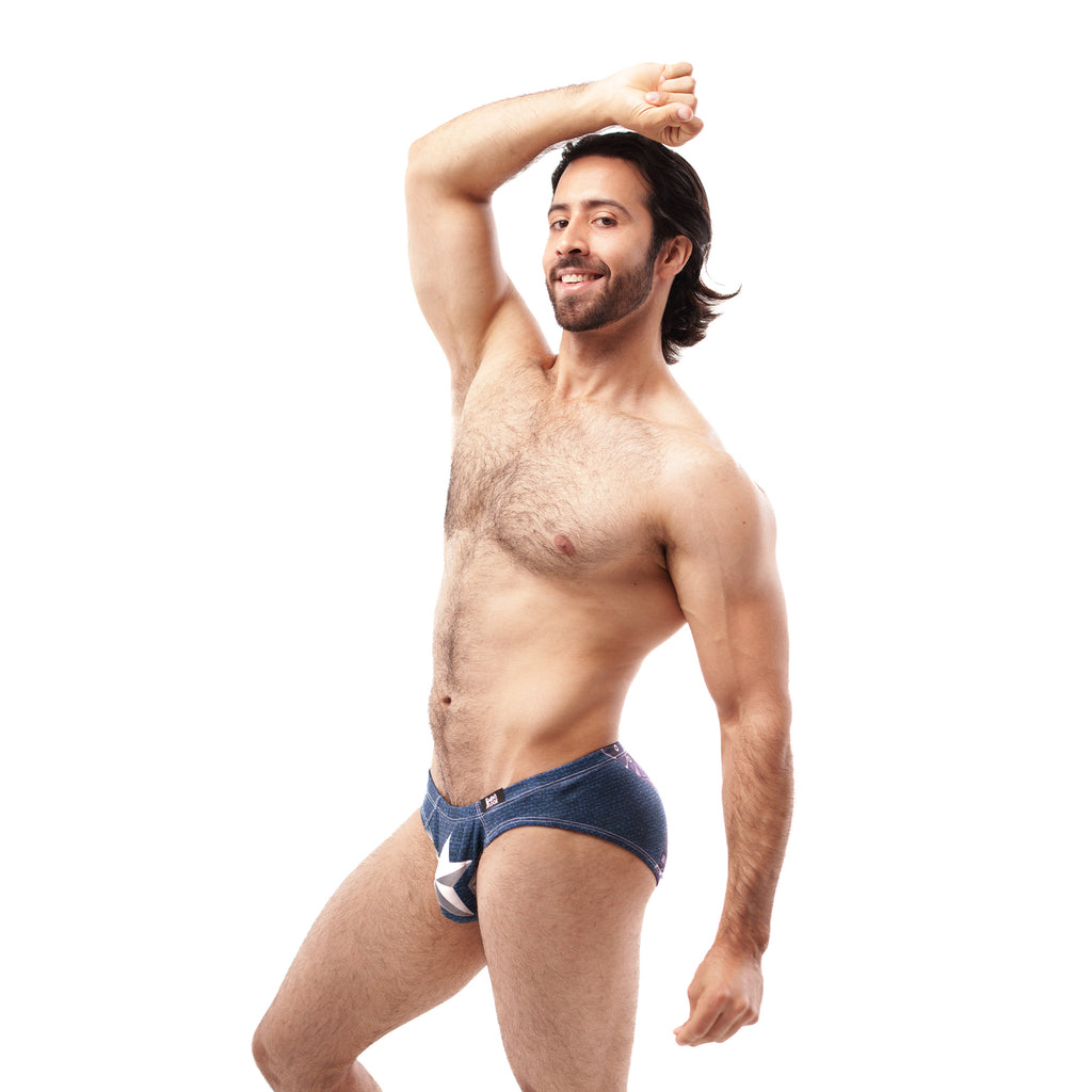 Bikini Funtasy Capitan America